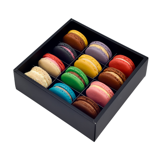 Box of 12 Assorted Macarons (Johor)