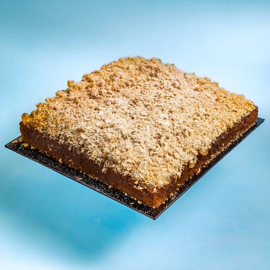 Square Banana Apple Crumble Bites 9 Inch (1.2kg)