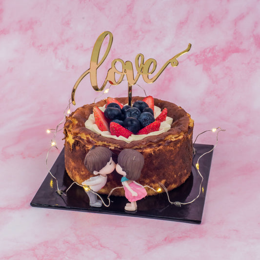 Baby Burnt Cheesecake & Berries